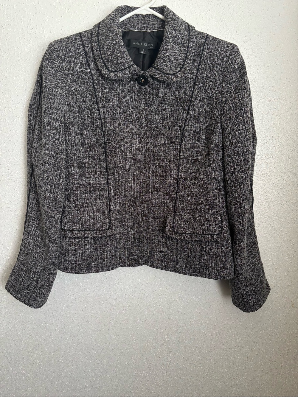 Anne Klein Black & Gray Tweed Cropped Blazer